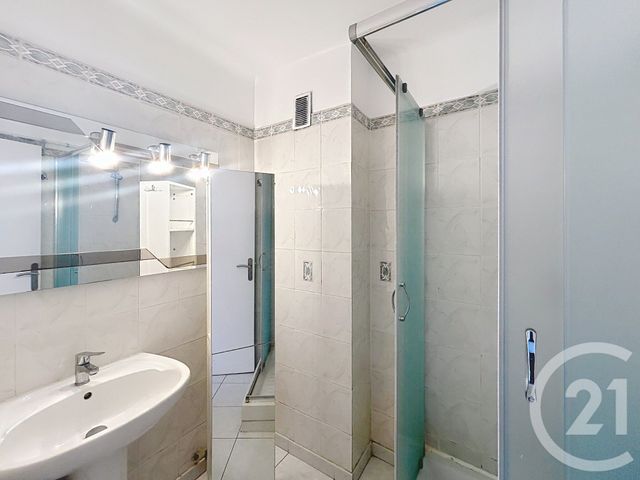 Afficher la photo en grand Appartement F3 à vendre - 3 pièces - 56,48 m2 - Nice - 06 - PROVENCE-ALPES-COTE-D-AZUR