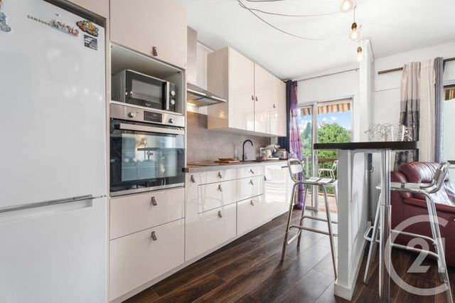 Afficher la photo en grand Appartement F2 à vendre - 2 pièces - 45,04 m2 - Nice - 06 - PROVENCE-ALPES-COTE-D-AZUR