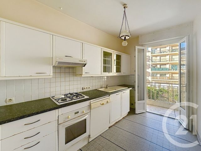 Afficher la photo en grand Appartement F2 à vendre - 2 pièces - 54,12 m2 - Nice - 06 - PROVENCE-ALPES-COTE-D-AZUR