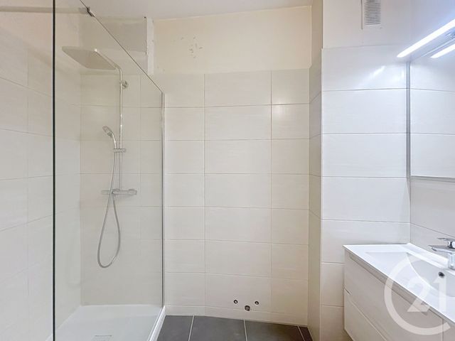 Afficher la photo en grand Appartement F2 à vendre - 2 pièces - 54,12 m2 - Nice - 06 - PROVENCE-ALPES-COTE-D-AZUR