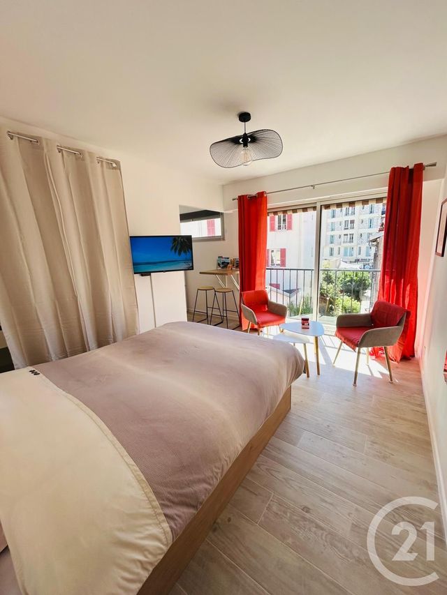 Appartement F1 à louer NICE