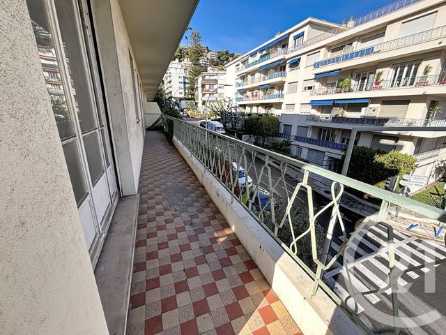 Appartement à vendre - 3 pièces - 75 m2 - Nice - 06 - PROVENCE-ALPES-COTE-D-AZUR