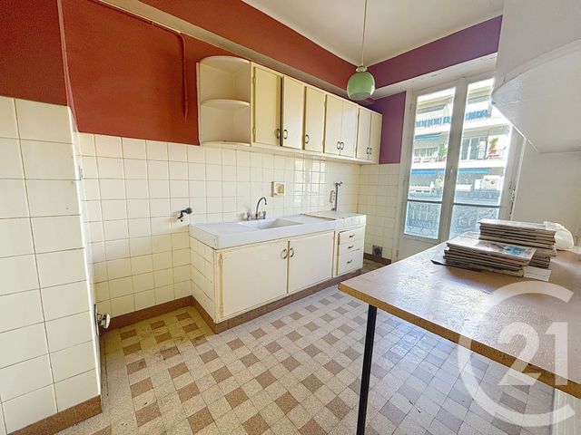 Appartement à vendre - 3 pièces - 75 m2 - Nice - 06 - PROVENCE-ALPES-COTE-D-AZUR