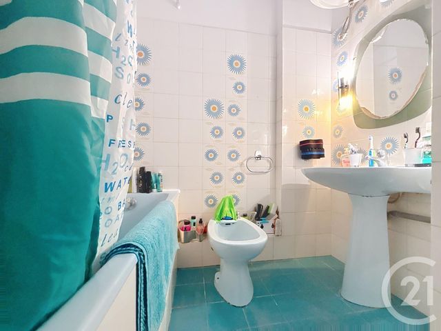 Appartement F3 à vendre - 3 pièces - 68,34 m2 - Nice - 06 - PROVENCE-ALPES-COTE-D-AZUR