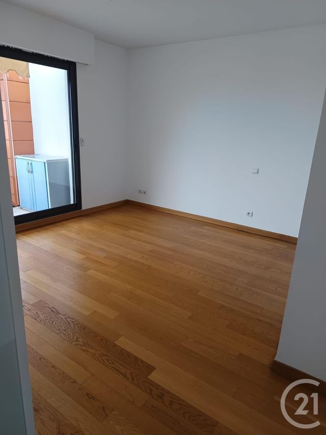 Appartement F4 à louer - 4 pièces - 123,55 m2 - Villeneuve Loubet - 06 - PROVENCE-ALPES-COTE-D-AZUR