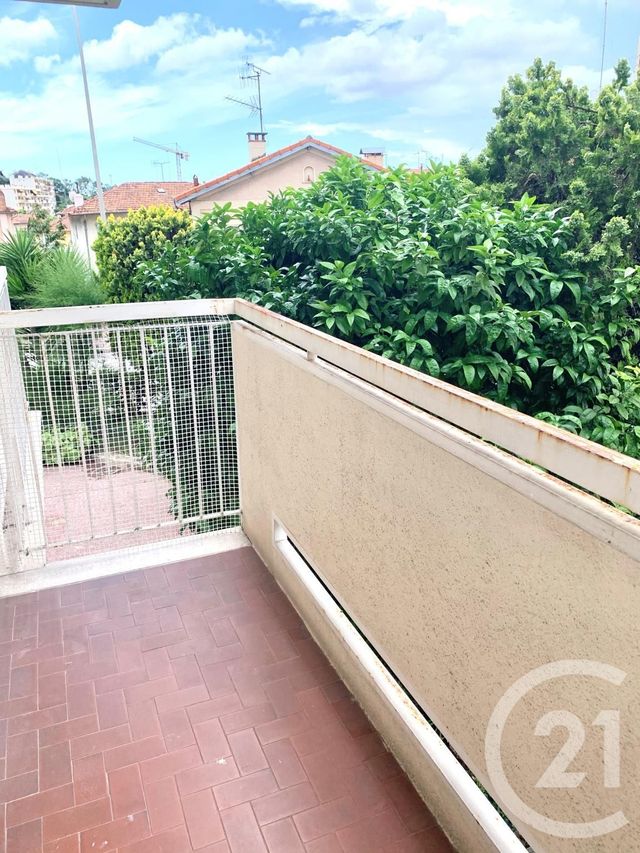 Appartement F2 à louer - 2 pièces - 42,33 m2 - Nice - 06 - PROVENCE-ALPES-COTE-D-AZUR