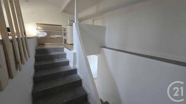 Appartement Studio à louer - 1 pièce - 18,01 m2 - Contes - 06 - PROVENCE-ALPES-COTE-D-AZUR