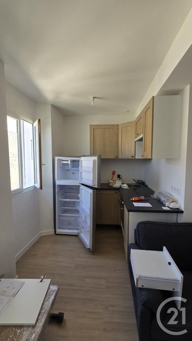 Appartement Studio à louer CONTES
