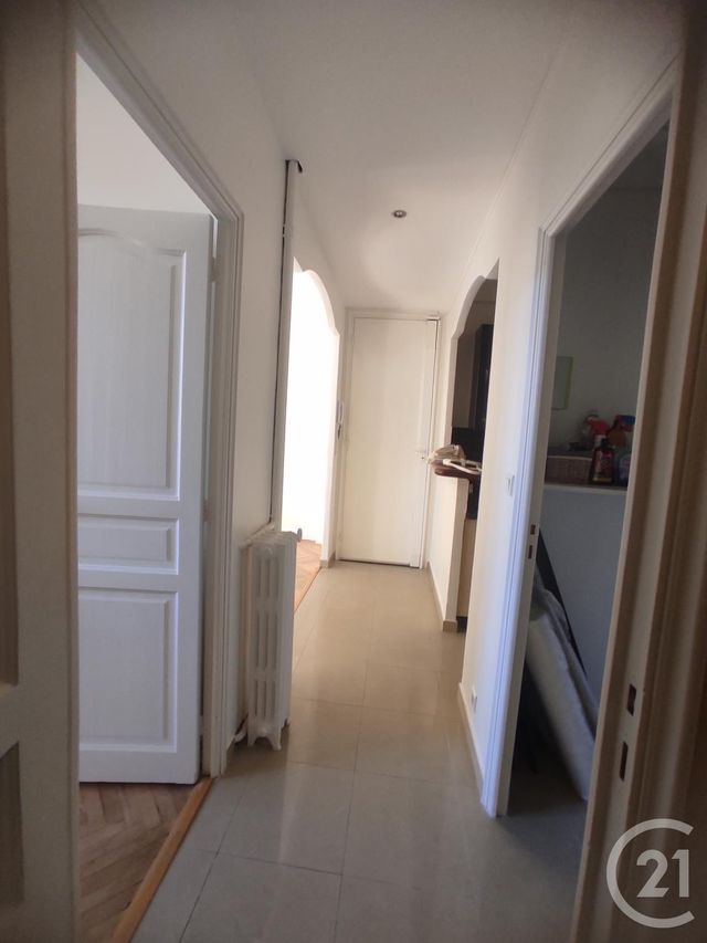 Afficher la photo en grand Appartement F2 à louer - 2 pièces - 44,11 m2 - Nice - 06 - PROVENCE-ALPES-COTE-D-AZUR