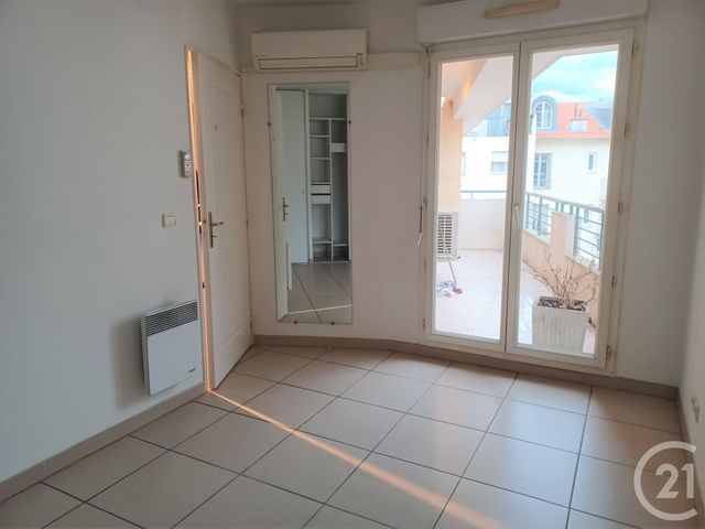 Afficher la photo en grand Appartement F2 à louer - 2 pièces - 42,12 m2 - Nice - 06 - PROVENCE-ALPES-COTE-D-AZUR
