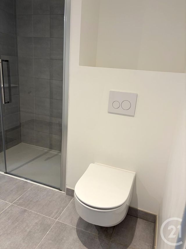 Appartement F2 à louer - 2 pièces - 45,87 m2 - Nice - 06 - PROVENCE-ALPES-COTE-D-AZUR