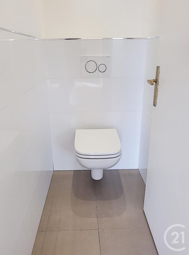 Appartement F3 à louer - 3 pièces - 54,66 m2 - Nice - 06 - PROVENCE-ALPES-COTE-D-AZUR