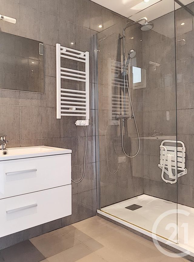 Appartement F3 à louer - 3 pièces - 54,66 m2 - Nice - 06 - PROVENCE-ALPES-COTE-D-AZUR