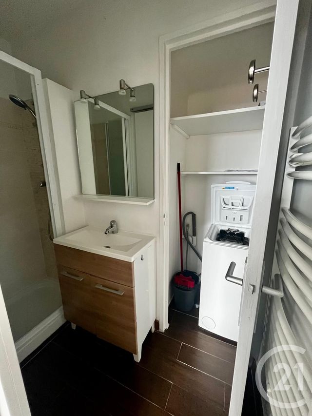 Appartement F2 à louer - 2 pièces - 31,28 m2 - Nice - 06 - PROVENCE-ALPES-COTE-D-AZUR