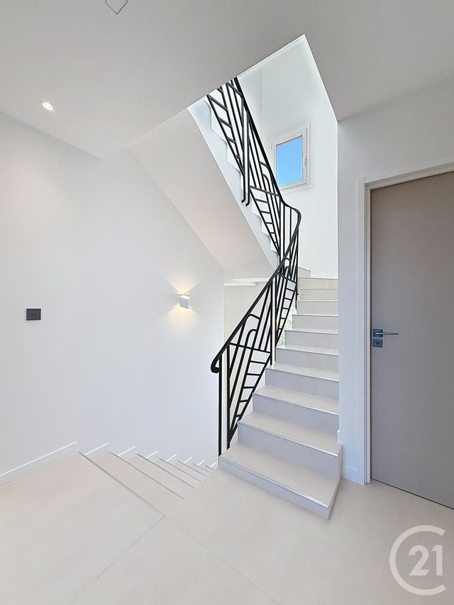 Maison à vendre - 9 pièces - 276 m2 - Nice - 06 - PROVENCE-ALPES-COTE-D-AZUR