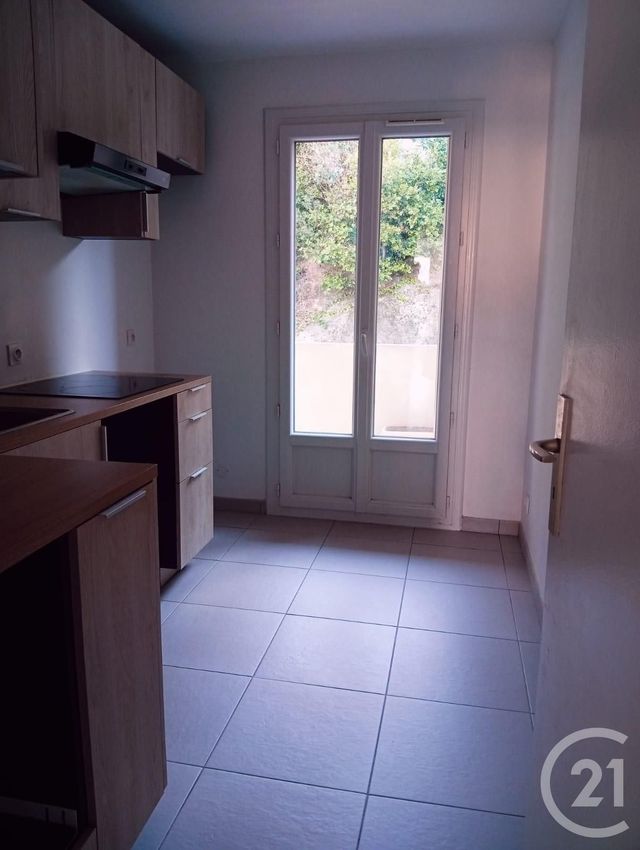 Appartement F2 &agrave; louer - 2 pi&egrave;ces - 57,17 m2 - Nice - 06 - PROVENCE-ALPES-COTE-D-AZUR