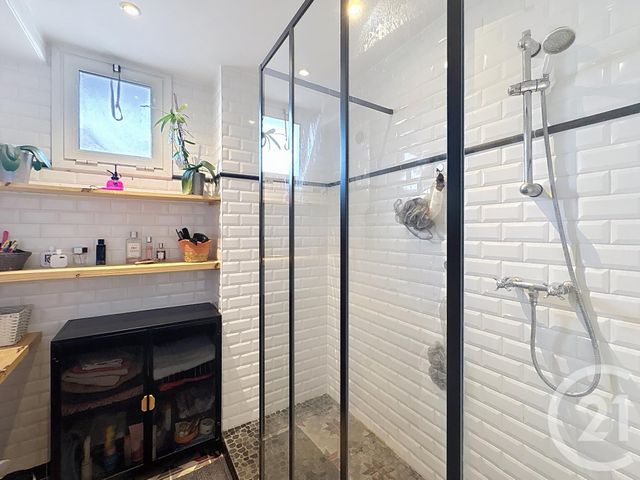 Appartement F4 &agrave; vendre - 4 pi&egrave;ces - 61,73 m2 - Nice - 06 - PROVENCE-ALPES-COTE-D-AZUR