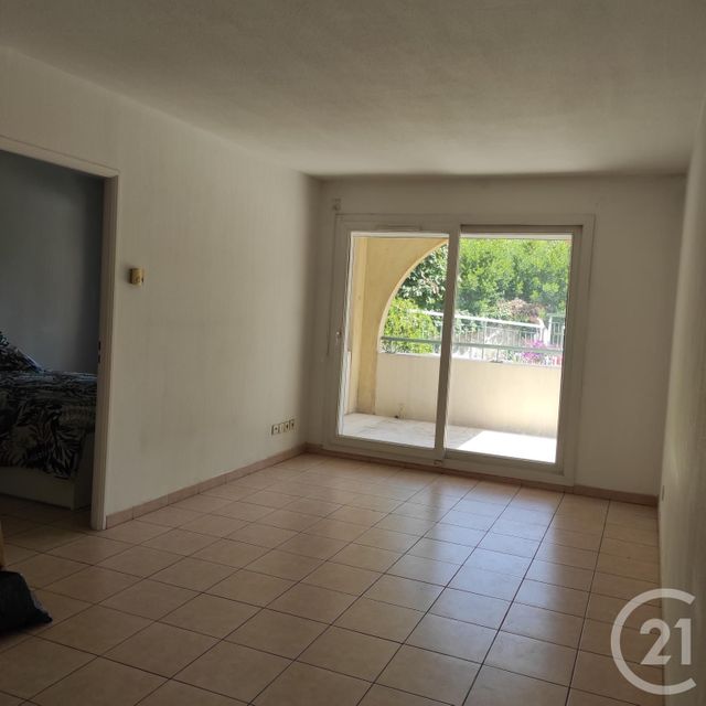 Appartement F2 &agrave; louer - 2 pi&egrave;ces - 43,55 m2 - Nice - 06 - PROVENCE-ALPES-COTE-D-AZUR