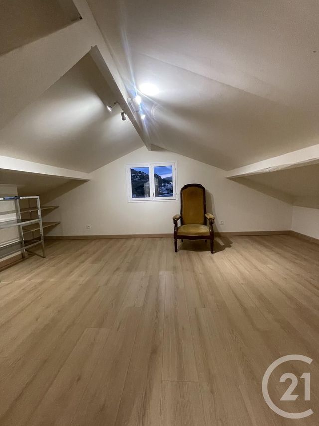 Maison &agrave; louer - 3 pi&egrave;ces - 43,56 m2 - Nice - 06 - PROVENCE-ALPES-COTE-D-AZUR