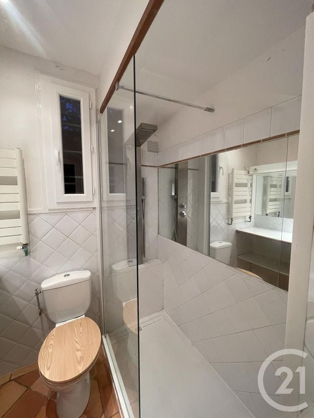 Maison &agrave; louer - 3 pi&egrave;ces - 43,56 m2 - Nice - 06 - PROVENCE-ALPES-COTE-D-AZUR