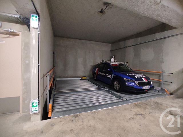 Parking &agrave; louer - 10 m2 - Nice - 06 - PROVENCE-ALPES-COTE-D-AZUR