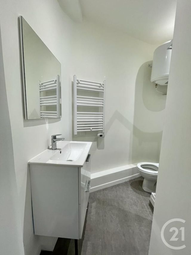 Appartement Studio &agrave; louer - 1 pi&egrave;ce - 16,80 m2 - Nice - 06 - PROVENCE-ALPES-COTE-D-AZUR