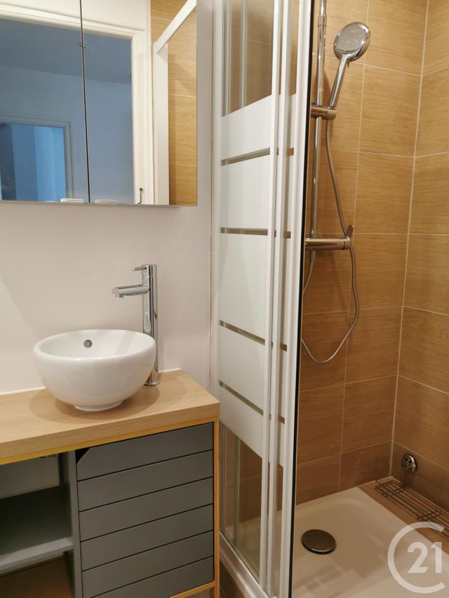 Appartement F2 &agrave; louer - 2 pi&egrave;ces - 36,86 m2 - Nice - 06 - PROVENCE-ALPES-COTE-D-AZUR