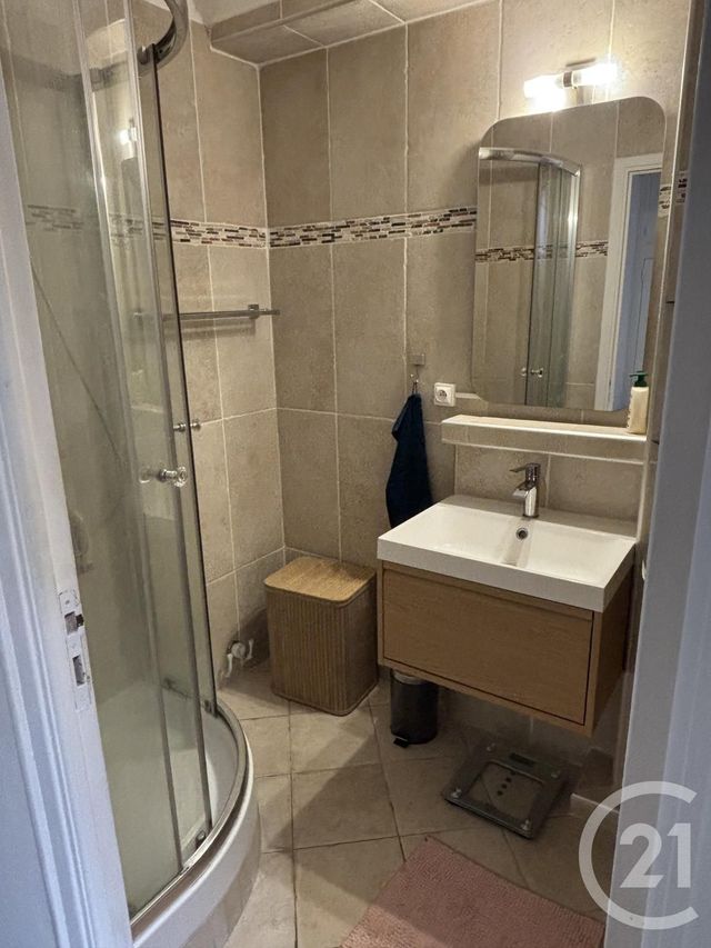 Appartement F3 &agrave; louer - 3 pi&egrave;ces - 48 m2 - Nice - 06 - PROVENCE-ALPES-COTE-D-AZUR