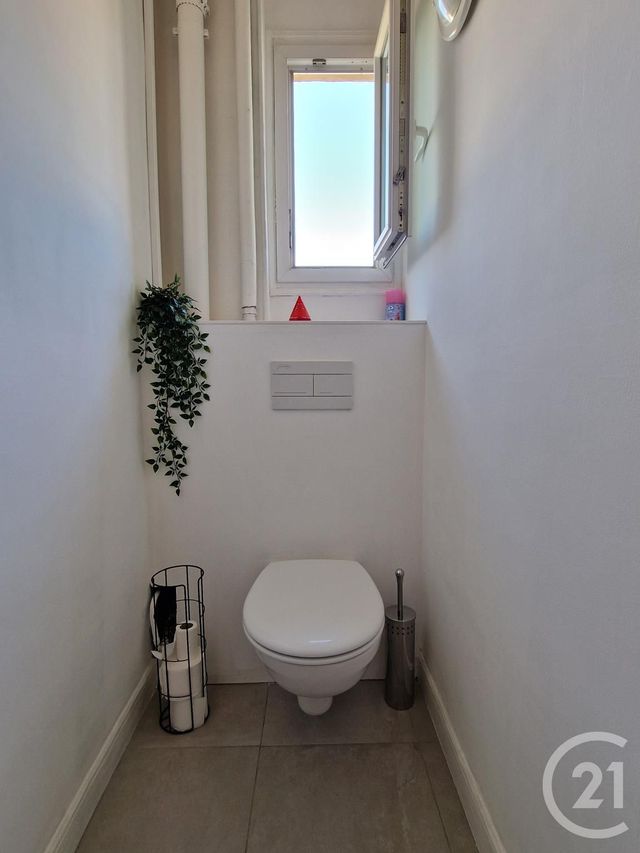 Appartement F2 &agrave; louer - 2 pi&egrave;ces - 44,24 m2 - Nice - 06 - PROVENCE-ALPES-COTE-D-AZUR