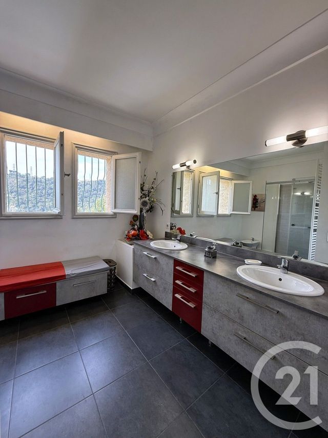 Maison &agrave; vendre - 8 pi&egrave;ces - 476 m2 - Drap - 06 - PROVENCE-ALPES-COTE-D-AZUR