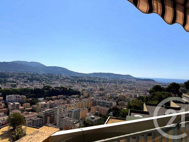 Afficher la photo en grand Appartement F4 à vendre - 4 pièces - 81,90 m2 - Nice - 06 - PROVENCE-ALPES-COTE-D-AZUR