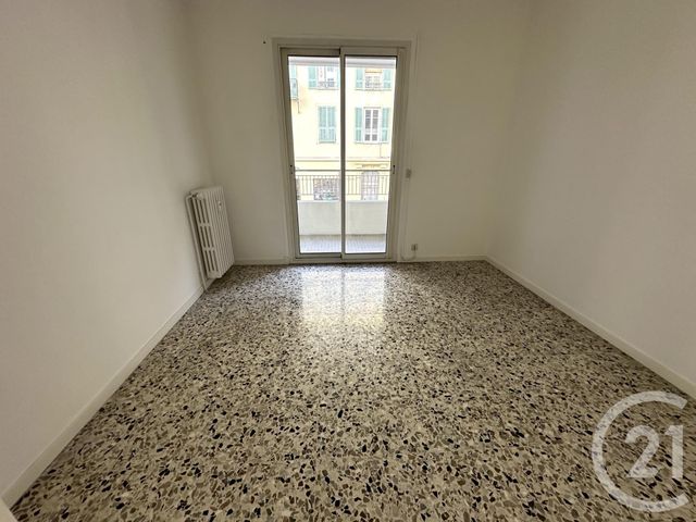 Appartement F4 à vendre - 4 pièces - 92,28 m2 - Nice - 06 - PROVENCE-ALPES-COTE-D-AZUR