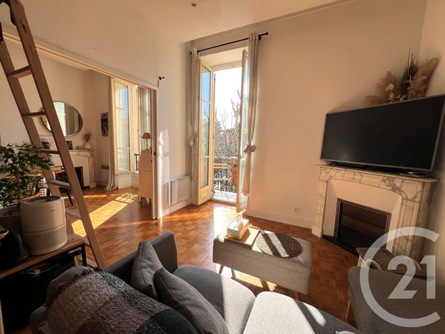Appartement F3 à vendre - 3 pièces - 49,56 m2 - Nice - 06 - PROVENCE-ALPES-COTE-D-AZUR