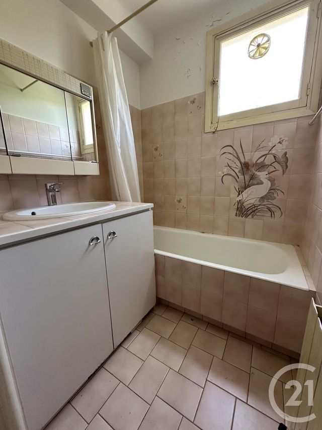 Appartement F3 à vendre - 3 pièces - 47,46 m2 - Nice - 06 - PROVENCE-ALPES-COTE-D-AZUR