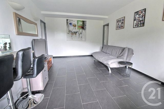 Appartement F5 à vendre - 5 pièces - 101,84 m2 - St Andre De La Roche - 06 - PROVENCE-ALPES-COTE-D-AZUR