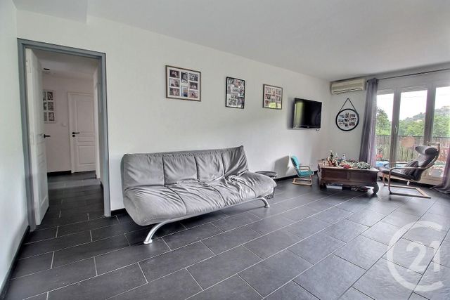 Appartement F5 à vendre - 5 pièces - 101,84 m2 - St Andre De La Roche - 06 - PROVENCE-ALPES-COTE-D-AZUR