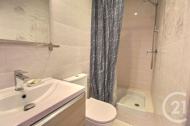 Appartement F2 à vendre - 2 pièces - 32,61 m2 - Nice - 06 - PROVENCE-ALPES-COTE-D-AZUR