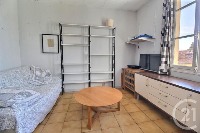 Appartement F2 à vendre - 2 pièces - 32,61 m2 - Nice - 06 - PROVENCE-ALPES-COTE-D-AZUR