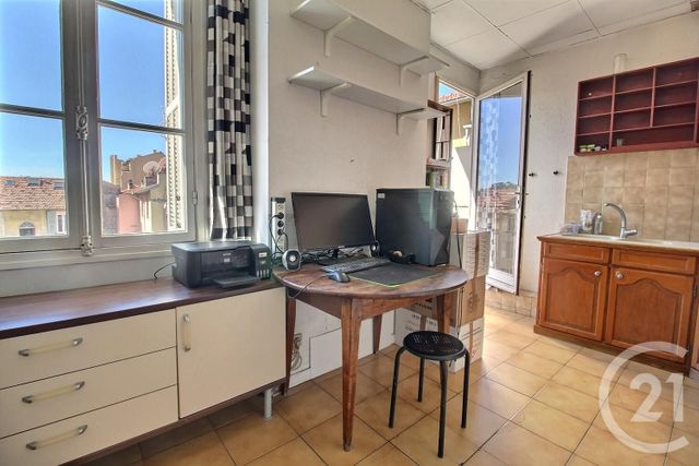 Appartement F2 à vendre - 2 pièces - 32,61 m2 - Nice - 06 - PROVENCE-ALPES-COTE-D-AZUR