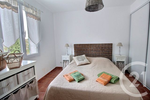 Maison à vendre - 7 pièces - 142 m2 - Roquebrune Sur Argens - 83 - PROVENCE-ALPES-COTE-D-AZUR