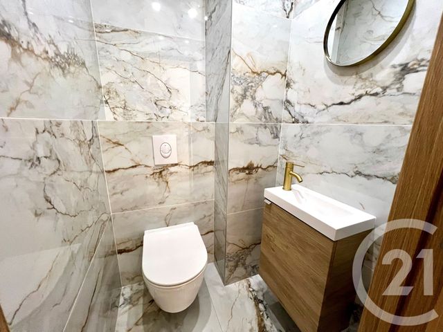 Appartement F4 à vendre - 4 pièces - 66,81 m2 - Nice - 06 - PROVENCE-ALPES-COTE-D-AZUR