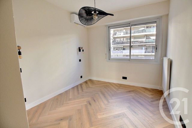 Appartement F4 à vendre - 4 pièces - 66,81 m2 - Nice - 06 - PROVENCE-ALPES-COTE-D-AZUR