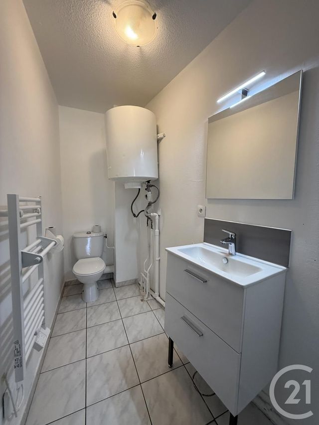 Appartement Studio &agrave; vendre - 1 pi&egrave;ce - 19,36 m2 - Cannes La Bocca - 06 - PROVENCE-ALPES-COTE-D-AZUR