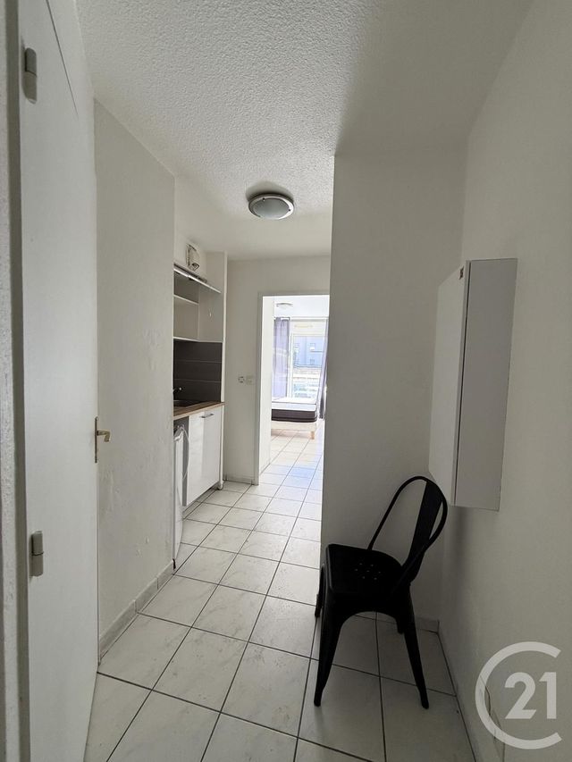 Appartement Studio &agrave; vendre - 1 pi&egrave;ce - 19,31 m2 - Cannes La Bocca - 06 - PROVENCE-ALPES-COTE-D-AZUR