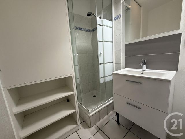 Appartement Studio &agrave; vendre - 1 pi&egrave;ce - 20,03 m2 - Cannes La Bocca - 06 - PROVENCE-ALPES-COTE-D-AZUR