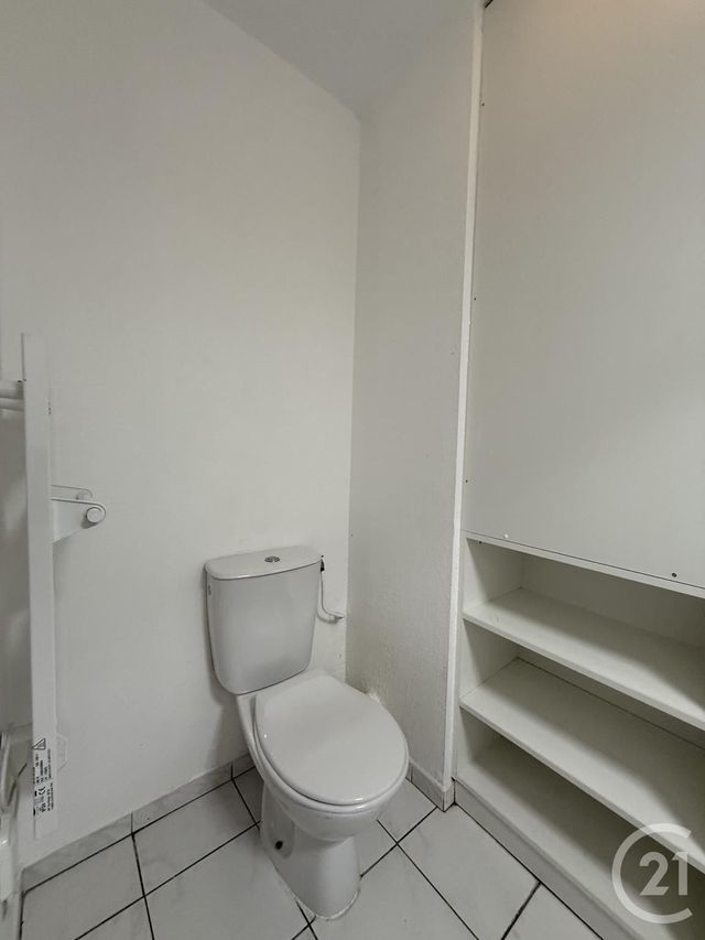 Appartement Studio &agrave; vendre - 1 pi&egrave;ce - 20,03 m2 - Cannes La Bocca - 06 - PROVENCE-ALPES-COTE-D-AZUR